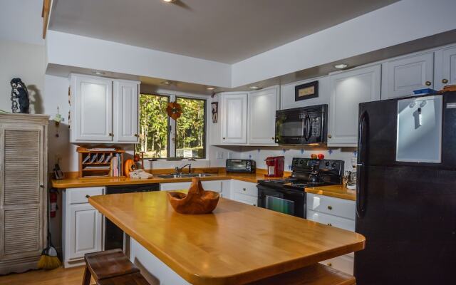 Bearadise 3 Bedroom House