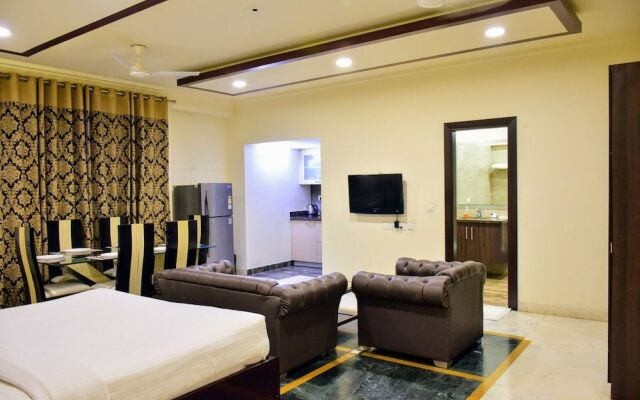 When In Gurgaon - Service Apartments Next to Artemis Hospital