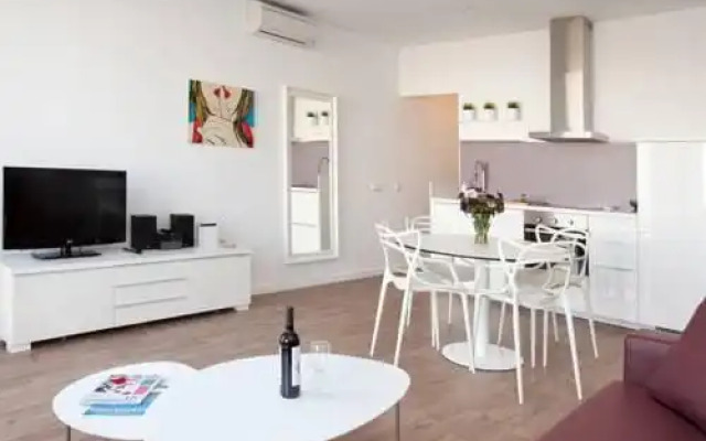 Stay U-nique Apartments Carretes