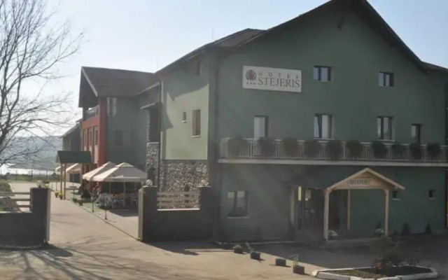 Hotel Stejeris