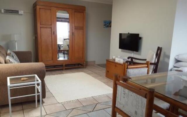 Glenelg Road Guesthouse