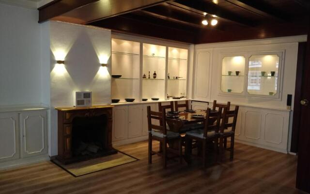 AVI City Burgplatz Apartments