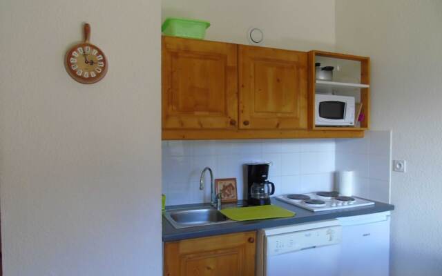 Lou Services Apartment I34 LSI 001