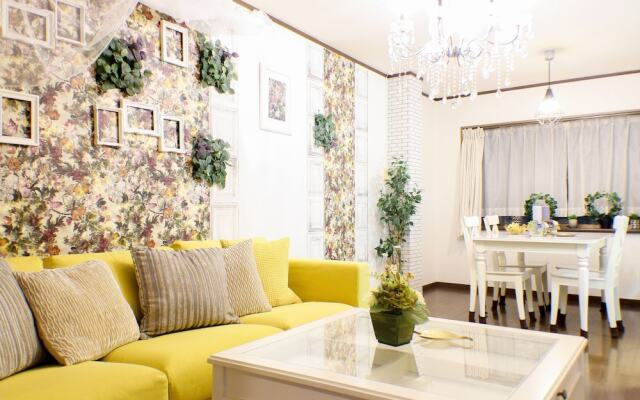 Gold House Namba Minami