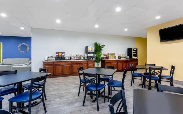 Red Roof Inn Hampton