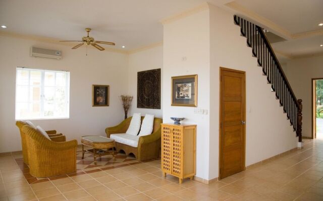 River Ray Estates