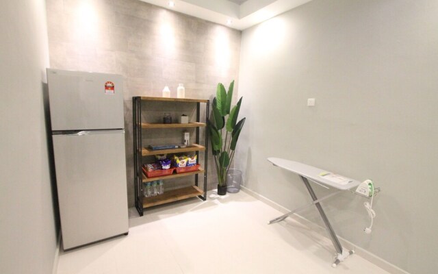 Ian's Genesis Townhouse