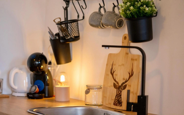 Studio 9, St John Park