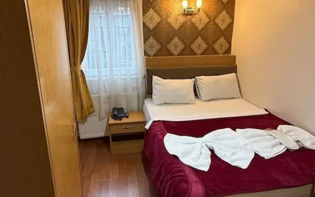 Alklas Hotel