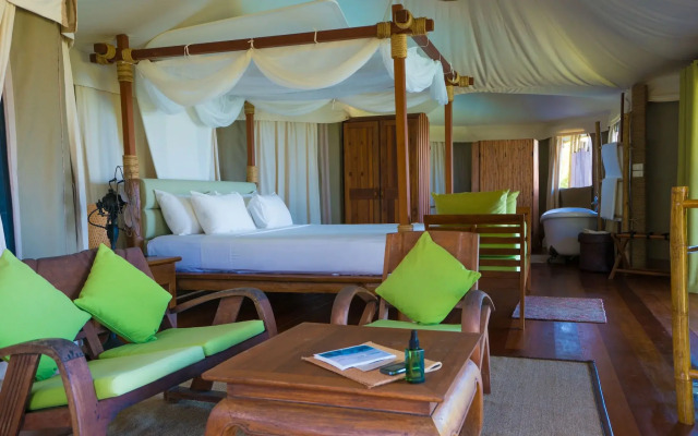 9 Hornbills Tented Camp