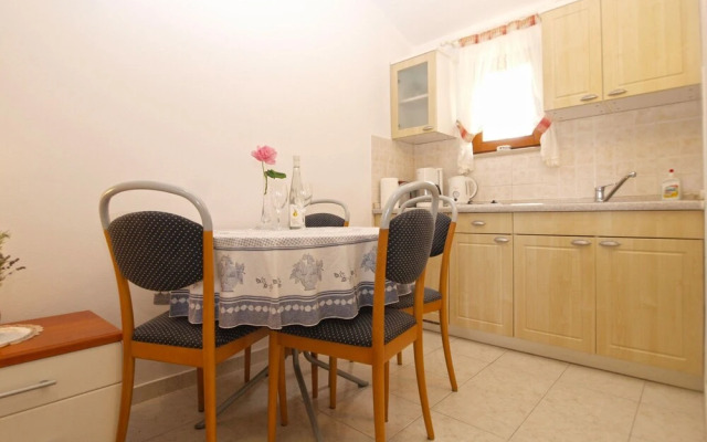 Apartment 1644