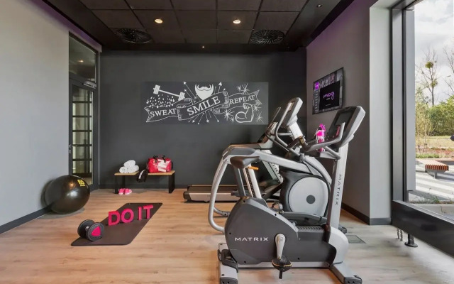 Moxy Katowice Airport
