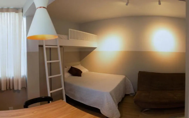 FLAT Beverly Hills 401B