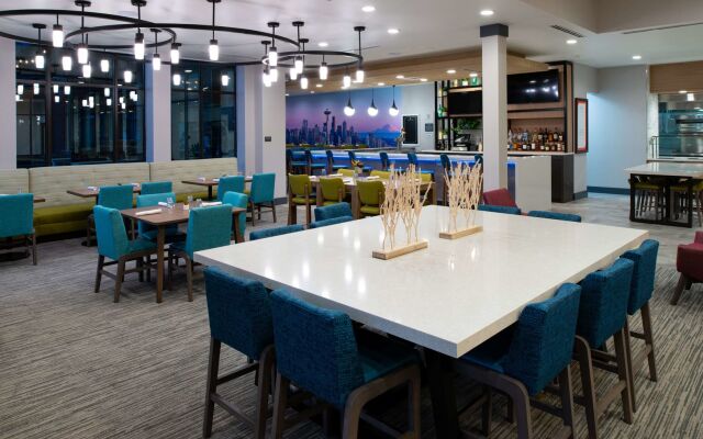 Hilton Garden Inn Seattle Lynnwood, WA