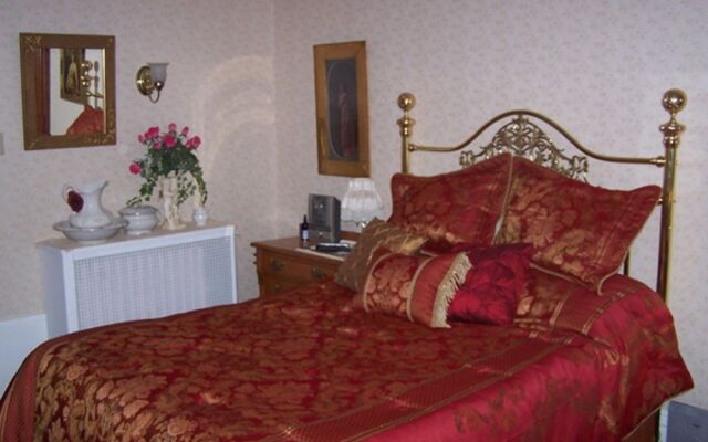 Bellinger Rose Bed & Breakfast