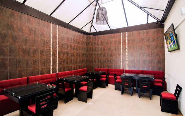 Parque 63 Hotel