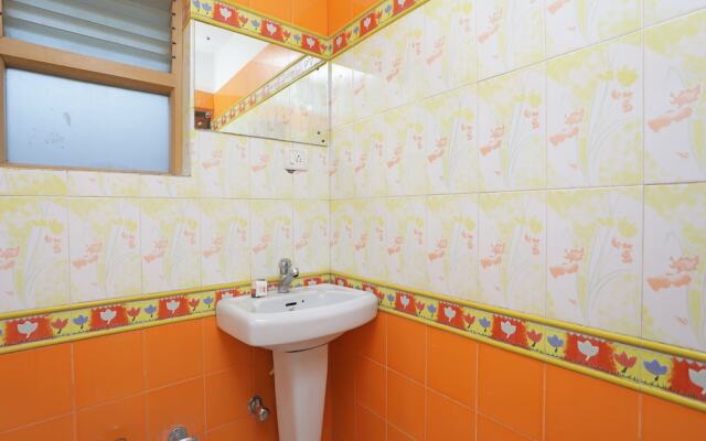 OYO 13092 Comfort Inn