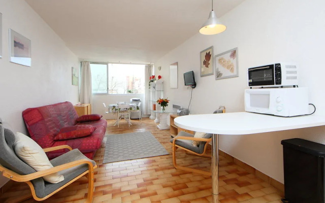 Les Ambassades Du Soleil - Inh 31397