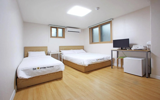 Starria Hostel Foreign Guest Only