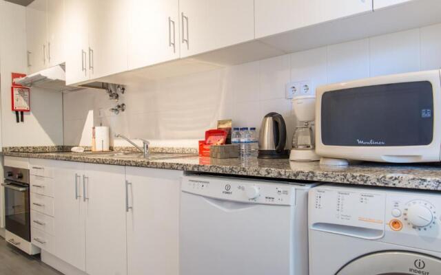 Charming and Central Apart - 350m from the beach