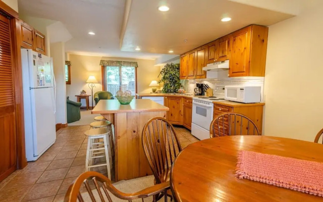 Timberline Village #38 By Bear Country