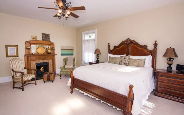 The Levi Deal Mansion Bed & Breakfast