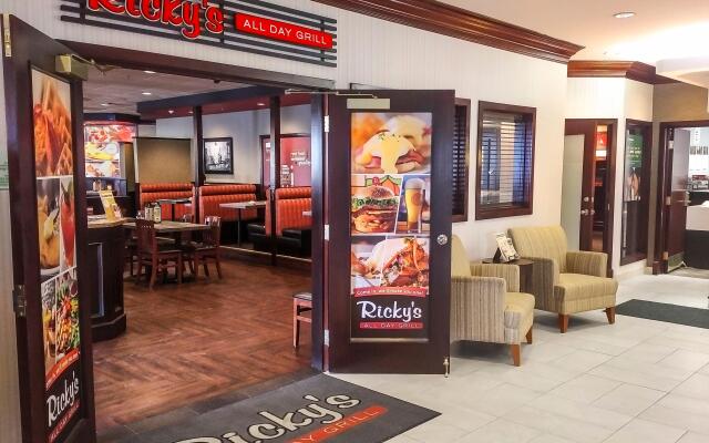 Holiday Inn Conference Center Edmonton South by IHG