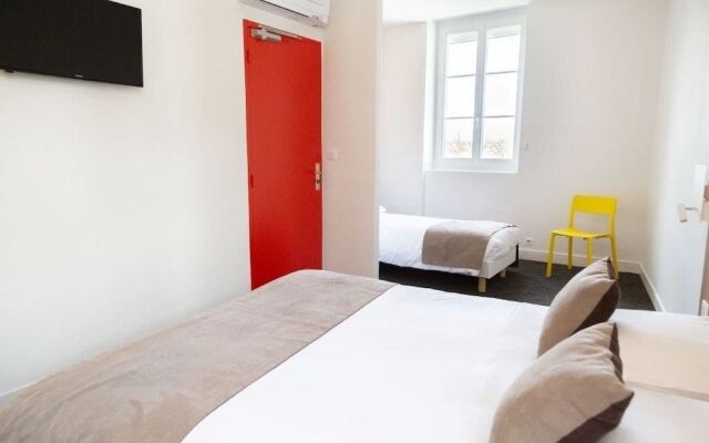 Logis Hôtel Restaurant Maison Voltaire