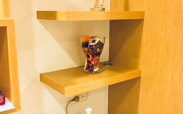 Q Square Apartment