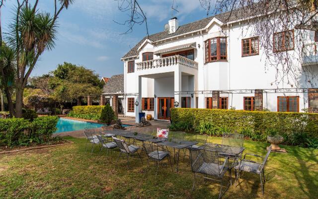 5th Avenue Gooseberry Guest House