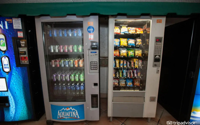 Miami Gardens Inn & Suites