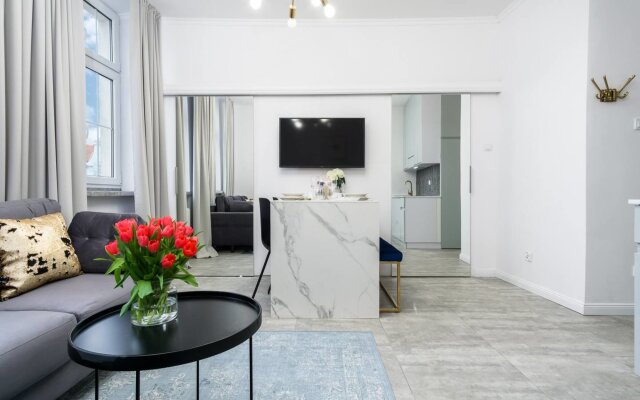 Enghien Iv In Paris With 1 Bedrooms And 1 Bathrooms