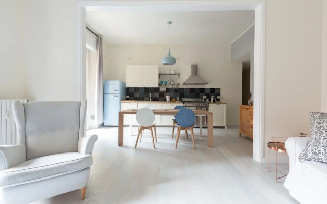 Porta Volta Bright and Roomy Flat