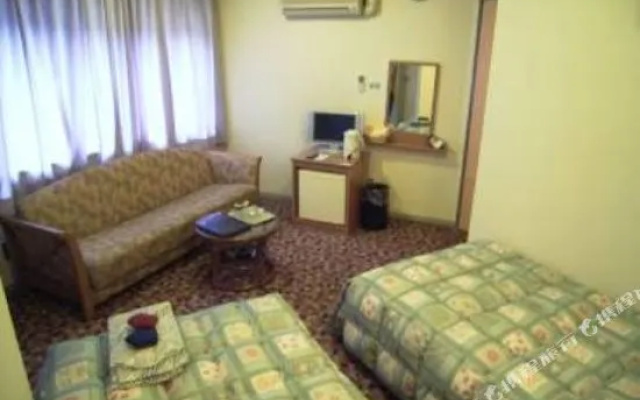 Petit Hotel Yubara Resort