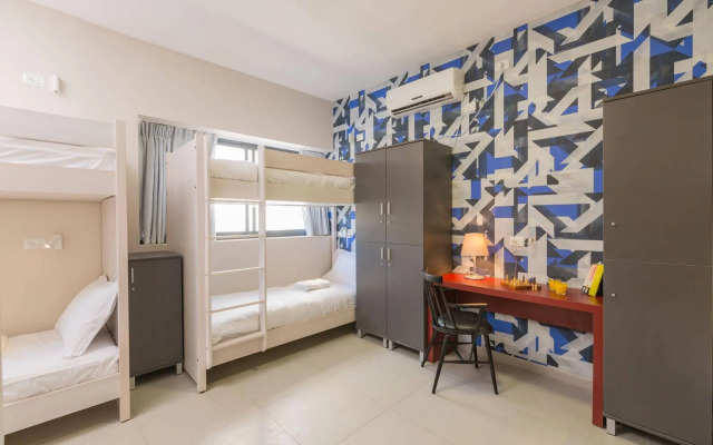 Stay Inn Hostel