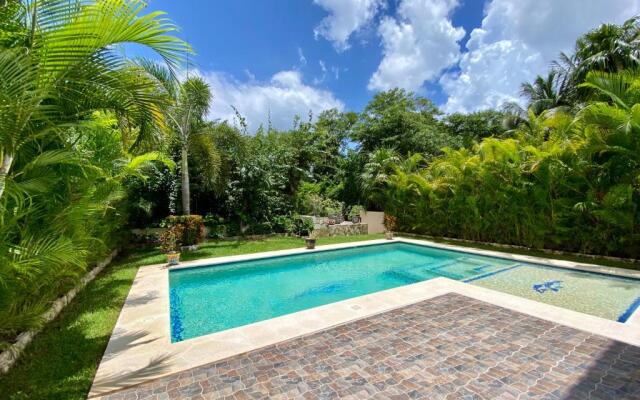 Casa Arnold - Luxurious 4 bedroom villa with pool