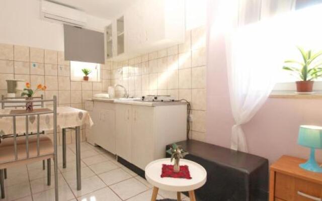 Apartment Josip 1649