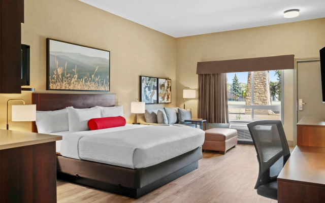 Ramada by Wyndham Drumheller Hotel & Suites