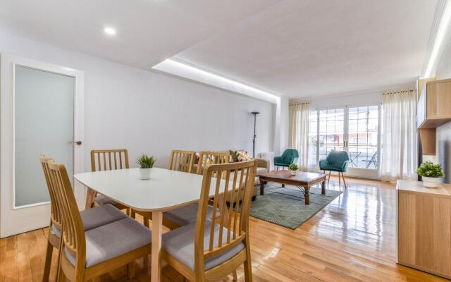 Alcalá I in Madrid with 3 bedrooms and 2 bathrooms