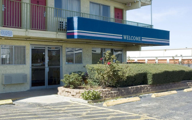 OYO Hotel Houston Southwest I-69