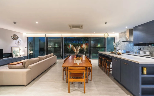The Granary Loft Haven Villa V188