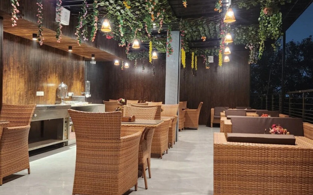 Hotel Shanti Plaza