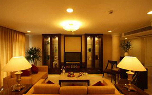 Thomson Residence Hotel