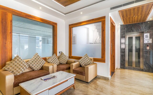 Fabexpress Global Inn New