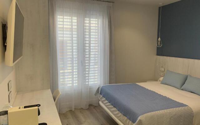 Nerja Casual Rooms