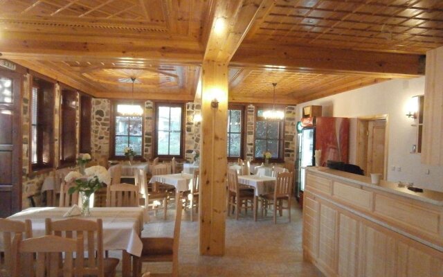 Hotel Mitnitsa and TKZS Biliantsi