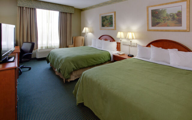 Country Inn and Suites Brockton