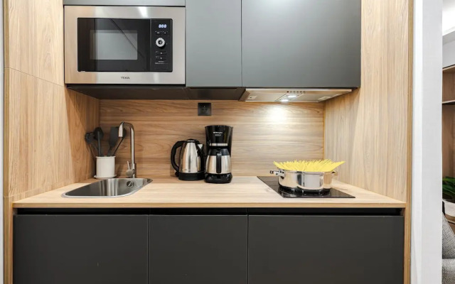 Feelathome Ventas Suites