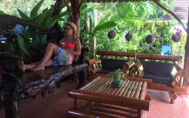 Loma Resort