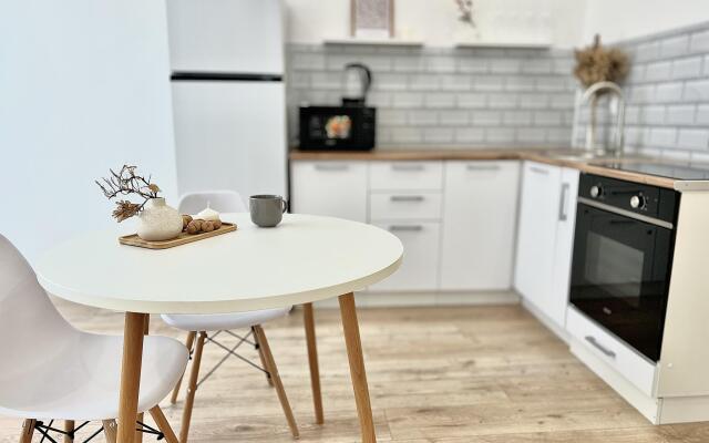 Апартаменты 4YOU (4Ю) на улице Онежская 4